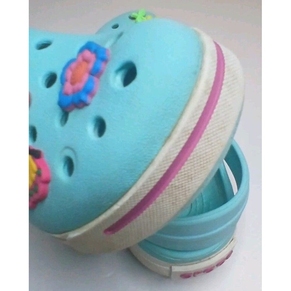 Crocs Kids Girls Sz C 12/13 Aqua Blue /Pink White w Charms Flowers Butterflies - Picture 11 of 16